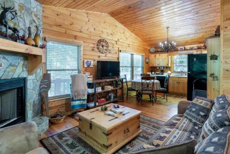 Willa Mountain Spirit Cabin - Fireplace And Hot Tub Blue Ridge Zewnętrze zdjęcie