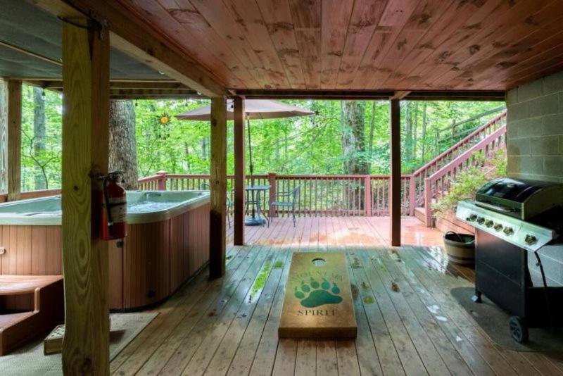 Willa Mountain Spirit Cabin - Fireplace And Hot Tub Blue Ridge Zewnętrze zdjęcie